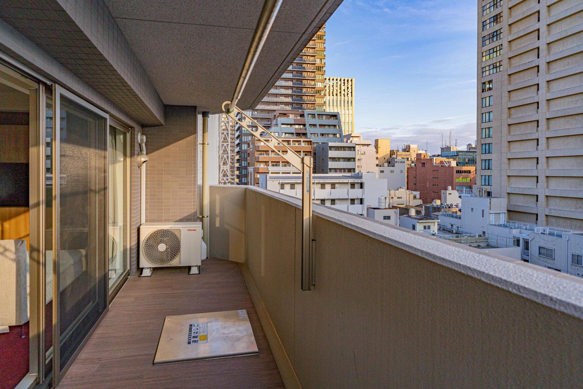 Apartment Hotel 11 Shinsaibashi Osaka Bagian luar foto